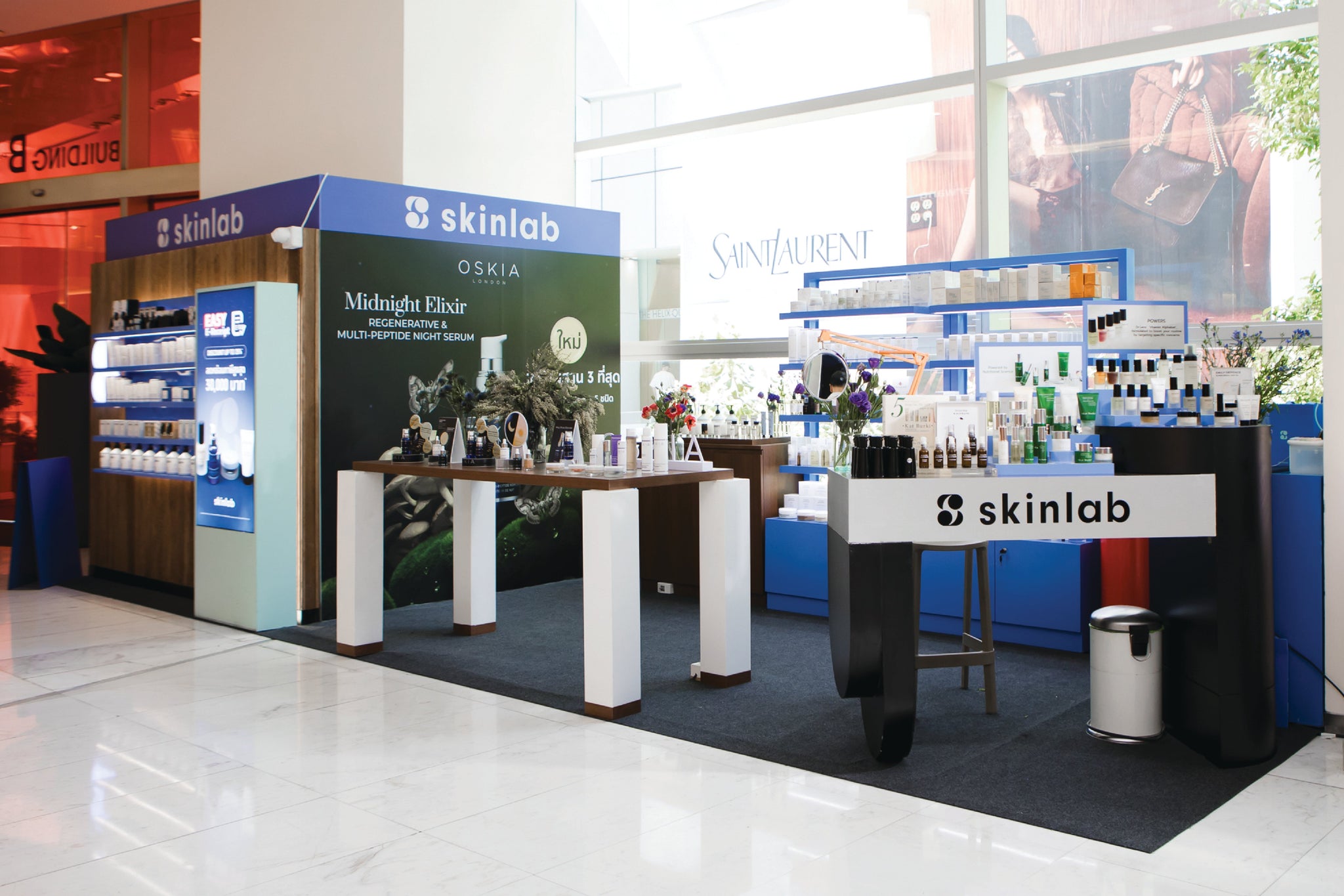 skinlab เชิญคนสำคัญในวงการความงามมาเยี่ยมชม Pop-Up ใหม่ล่าสุดที่ EmQuatier พร้อมเติมเต็มความประทับใจให้ได้หลงรักแบรนด์ OSKIA และปิดท้ายด้วย Dinner สุด Exclusive